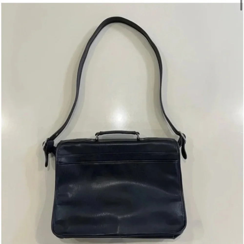 Vintage 1990s Coach Black Full Grain Genuine Leather Essex Messenger Laptop Bag